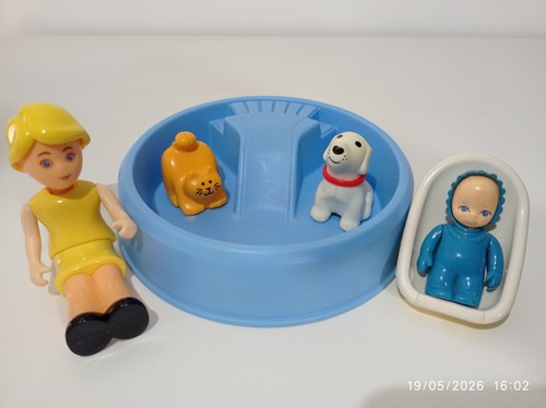 Vintage little tikes - little, doll's