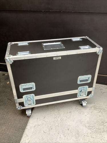 Universal speaker flight case - speaker,
