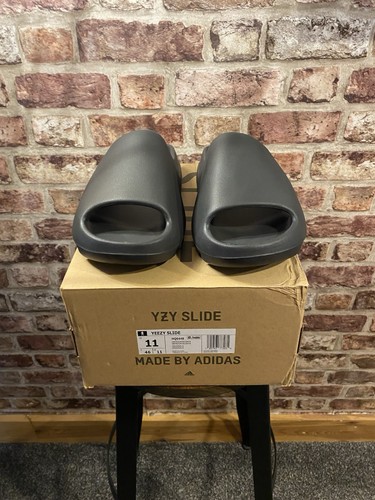 Adidas yeezy slides - uk, 10