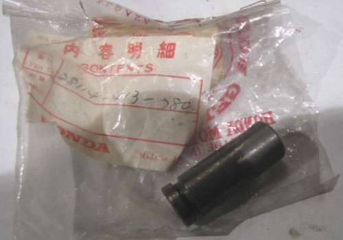 Starter wheel bolt original - starter,