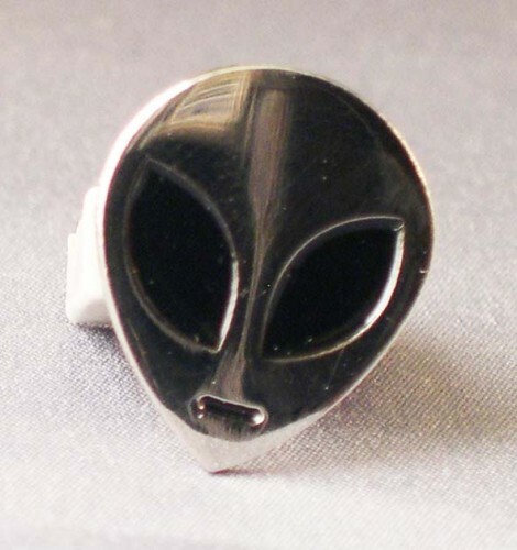 Chrome alien head enamel pin - enamel,