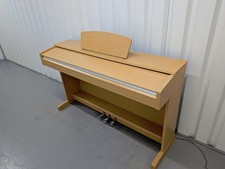 Yamaha Arius YDP-141 digital