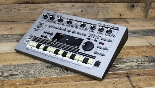 Used roland 303 groovebox - used,