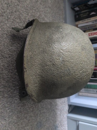 Army helmet rear seam - us,