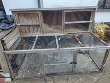 Rabbit hutch chicken house coop