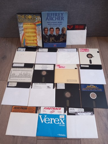 Commodore c64 disks games - commodore,