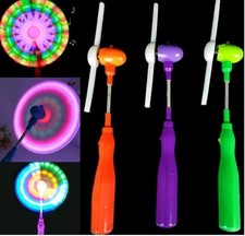 Flashing Light Up LED Spinning