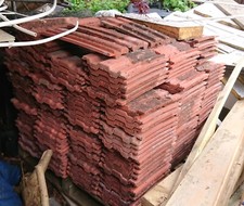 Over 500 x Reclaimed Redland 49 Red Roof Tiles, used.