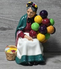 Vintage Royal Doulton HN 1315