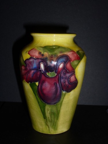 Moorcroft pottery miniature - pottery,