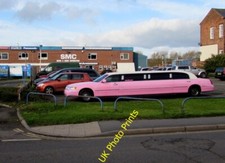 Photo 6x4 Pink stretch limo in