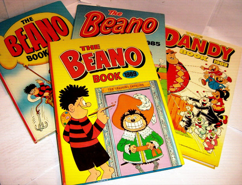 Vintage comic annuals beano - comic,