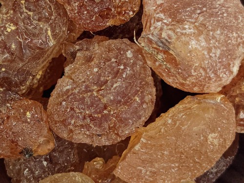 Gum arabic pale - pale, pieces