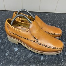 Clarks Wallabee Weaver Mocs