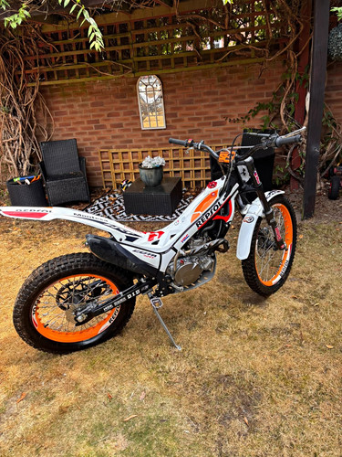 Montesa 260 4rt repsol - 260,