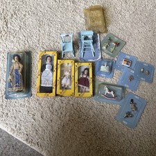 Dolls House del prado Dolls Nursery High Chair Rocking Chair  Horse  toys 