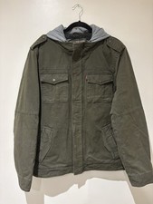 Cozy & Rugged: Levi's