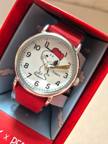 Timex peanuts snoopy - timex,
