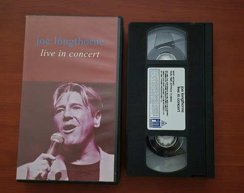 Joe longthorne live in - -,
