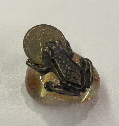 Vintage frog metal - vintage, ,frog,metal