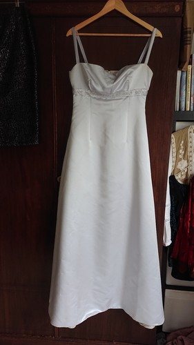 Ball gown prom dress - , pale