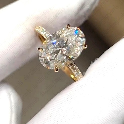 Tcw oval cut moissanite - oval,