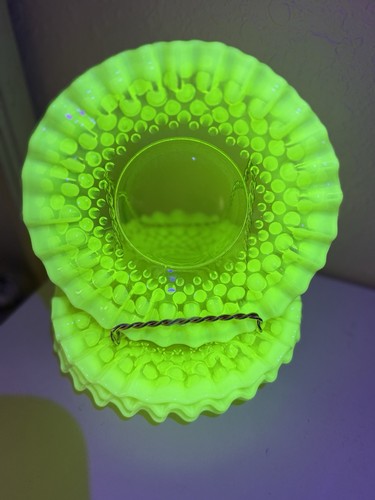 Vintage topaz fenton hobnail - topaz,