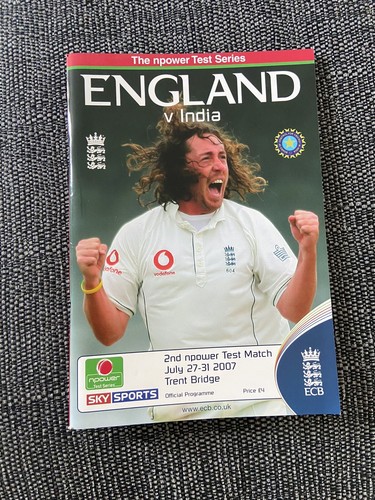 Signed england india 2007 - signed,