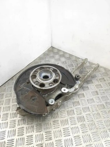 Mercedes benz w124 rear - rear, left