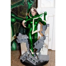 SIDESHOW ROGUE COMIQUETTE