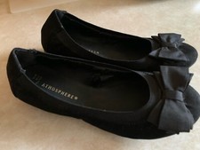 New Atmosphere Size 4 Black