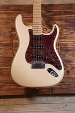 Fender Stratocaster Deluxe