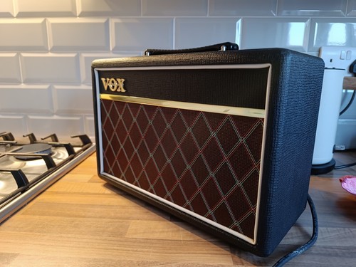 Vox pathfinder guitar - 10,
