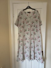 Size 24 Bonmarche white spot dress  midi floral
