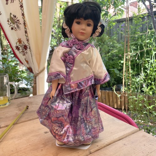 Beautiful collectable vintage - beautiful,