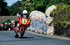 Nigel Davies Yamaha 500 Isle