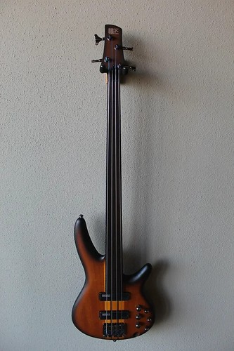 Brand new ibanez srf700 - brand,