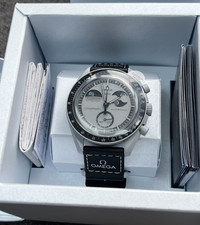 Omega X Swatch Moonswatch