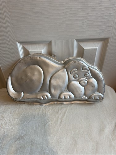Wilton dog cake tin - wilton,