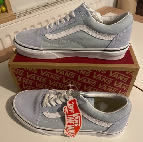 Brand new baby - brand,
