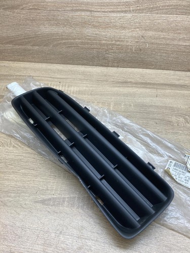0010111313610 front bumper - ,