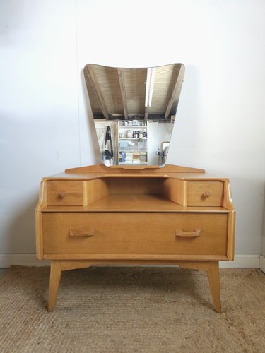 Plan dressing table 1950s - plan,
