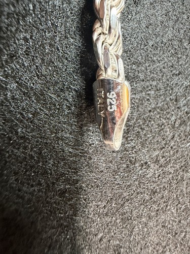 Sterling silver bracelet - 8”,