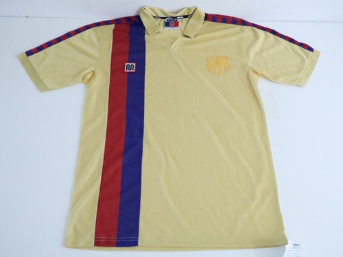 Barcelona 1981 away - barcelona,