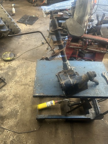 Leyland tractor steering - steering, box