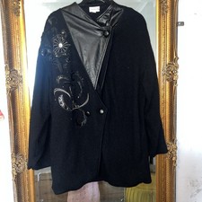 Laurdes Ma Size Medium Black