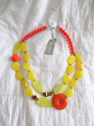One button necklace double - necklace,
