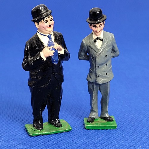 Laurel and hardy figures - laurel,