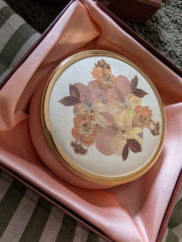 Vintage framecraft made - made, in