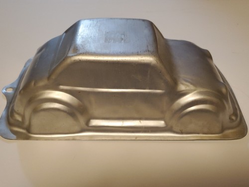 Vintage 2001 wilton cake - vintage,